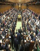 Des dputs britanniques appellent leur gouvernement au rarmement face  Moscou 
